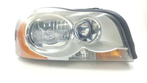 Volvo XC90 Lampa przednia 30764400