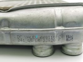 Mercedes-Benz ML W164 Pečiuko radiatorius 668110F
