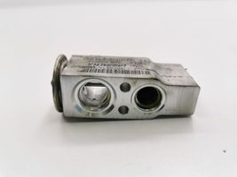 Mercedes-Benz ML W164 Valvola ad espansione dell’aria condizionata (A/C) A1645450216