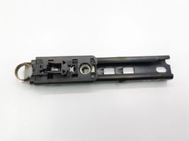 Mercedes-Benz ML W164 Rail de réglage hauteur de ceinture de sécurité A2118600688