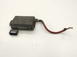 Volkswagen New Beetle Battery relay fuse 