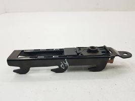 Audi A2 Rail de réglage hauteur de ceinture de sécurité 8Z0857833