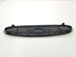 Ford Mondeo MK II Maskownica / Grill / Atrapa górna chłodnicy 96BG8200CNW