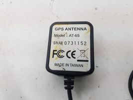 Mercedes-Benz ML W164 GPS-pystyantenni 0731152