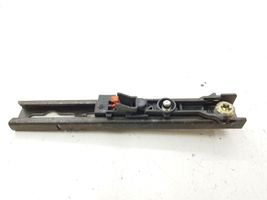 Peugeot 307 Rail de réglage hauteur de ceinture de sécurité 7371C8003