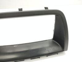 Mazda CX-5 Radion/GPS-laitteen pääyksikön kehys KD4555231