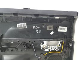 Citroen C4 II Picasso Apšuvums aizmugurējām durvīm 6307126249