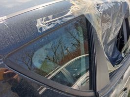 Mercedes-Benz A W169 Finestrino/vetro retro 