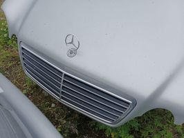 Mercedes-Benz CLK A208 C208 Pokrywa przednia / Maska silnika 
