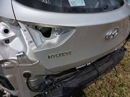 Hyundai i30 Takaluukun/tavaratilan kansi 