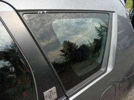 Citroen C-Crosser Заднее боковое стекло кузова 