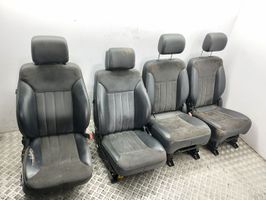 Mercedes-Benz R W251 Salono komplektas 