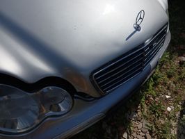 Mercedes-Benz C W203 Pokrywa przednia / Maska silnika 