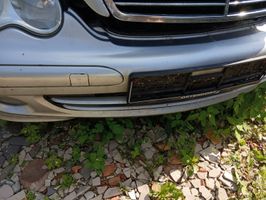 Mercedes-Benz C W203 Paraurti anteriore 