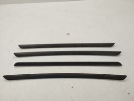 Volkswagen Golf V Set di rivestimento del pannello della portiera 1K4867440