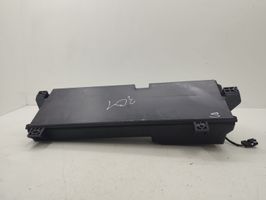 Mercedes-Benz R W251 Subwoofer-bassokaiutin A2518200002