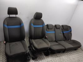 Ford Kuga I Set interni 