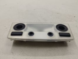 BMW 5 E60 E61 Lampka podsufitki tylna 6962057