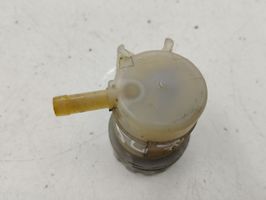 Honda CR-V Clutch fluid reservoir/tank 