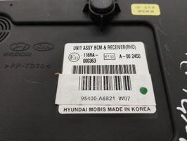 Hyundai i30 Modulo comfort/convenienza A002450