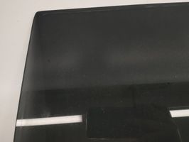 Nissan Murano Z50 Vetro del finestrino della portiera posteriore 