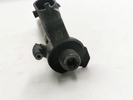 Chrysler Voyager Injecteur de carburant 15062058F