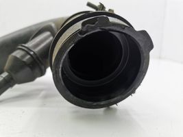 Mazda CX-7 Tube d'admission de tuyau de refroidisseur intermédiaire R2AX13231
