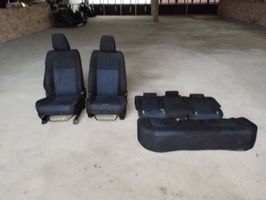 Toyota Auris E180 Set interni 