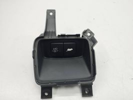 Honda CR-V Przełącznik / Przycisk otwierania klapy bagażnika 77300T1GAE01020
