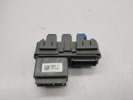 Honda CR-V Module de fusibles V02T1G0031