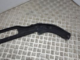 Mazda 6 Staffa del pannello di supporto del radiatore parte superiore 