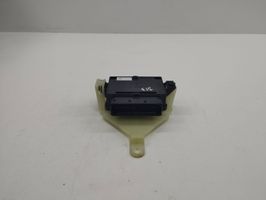 Volvo V60 Modulo di controllo del freno a mano 04703630A