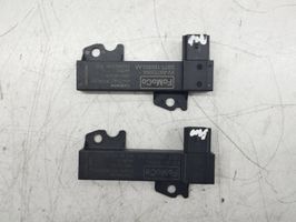 Ford Kuga II Antenas pastiprinātājs DS7T15K603AA