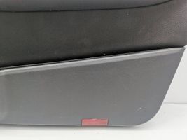 Mercedes-Benz B W245 Rivestimento del pannello della portiera anteriore A1697201670