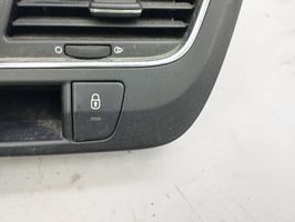 Peugeot 5008 Grille d'aération centrale 9688836877