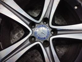 Mercedes-Benz E W213 R18-alumiinivanne A2134011400