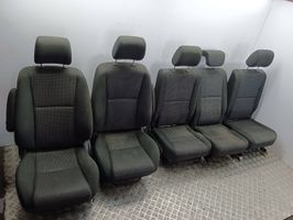 Toyota Corolla Verso E121 Set interni 