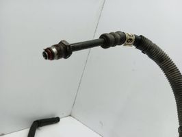 Jaguar X-Type Gearbox oil cooler pipe/hose 
