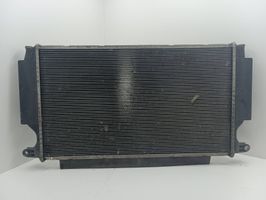 Toyota Avensis T270 Radiateur de refroidissement MF4221343082