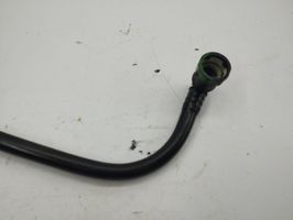 Maserati Quattroporte Tuyau d'alimentation conduite de carburant 7610283