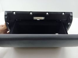 Maserati Quattroporte Glove box 18396