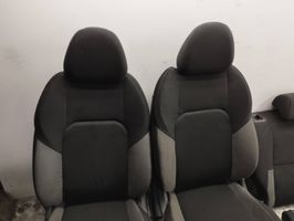 Nissan Qashqai Kit intérieur 