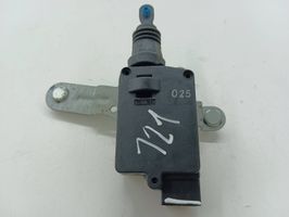 Hyundai Santa Fe Fuel tank cap lock 