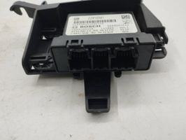 Opel Zafira C Parking PDC control unit/module 22810361