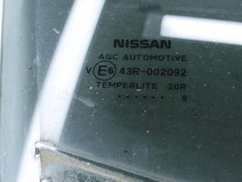 Nissan Qashqai Vitre de fenêtre porte arrière 43R002092