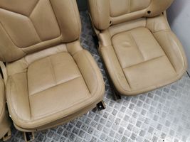 Porsche Cayenne (92A) Tapicerka / Komplet 