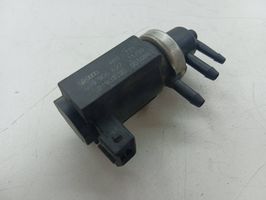 Audi A4 S4 B5 8D Electrovanne Soupape de Sûreté / Dépression 059906627