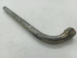 Volkswagen PASSAT B5 Wheel nut wrench 171012219A