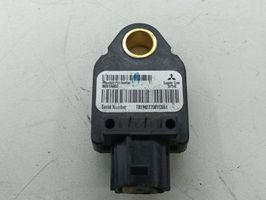 Peugeot 4007 Airbagsensor Crashsensor Drucksensor 8651A002