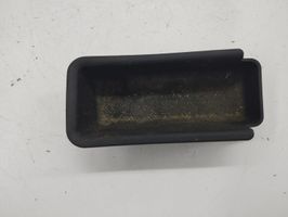 Jeep Grand Cherokee (WK) Panelės stalčiuko/lentinėlės paklotėlis PP052267122